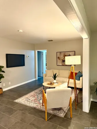 $1,795 | 102 Antrim Drive, San Antonio, TX 78218