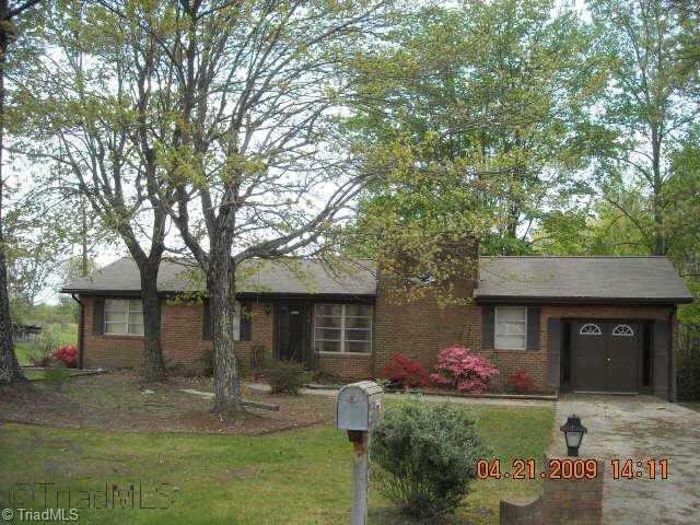 694 Riverside Drive Eden, NC 27288 - Photo 1 of 1 Exterior Front.