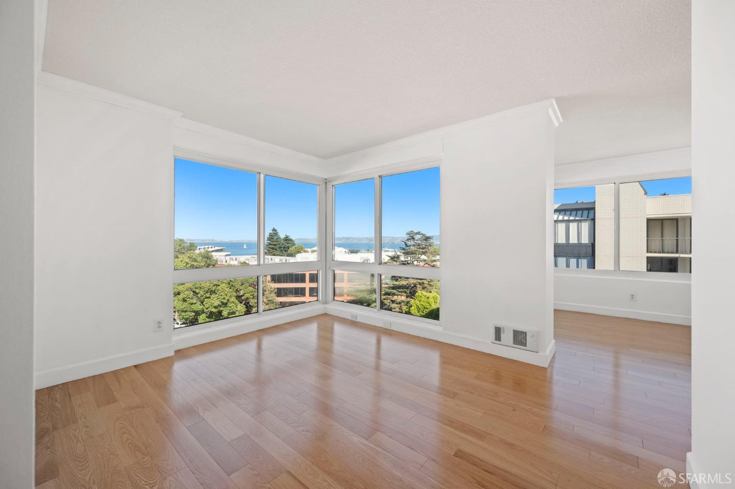 111 Chestnut Street, Unit 611 San Francisco, CA 94111 - Photo 3 of 10