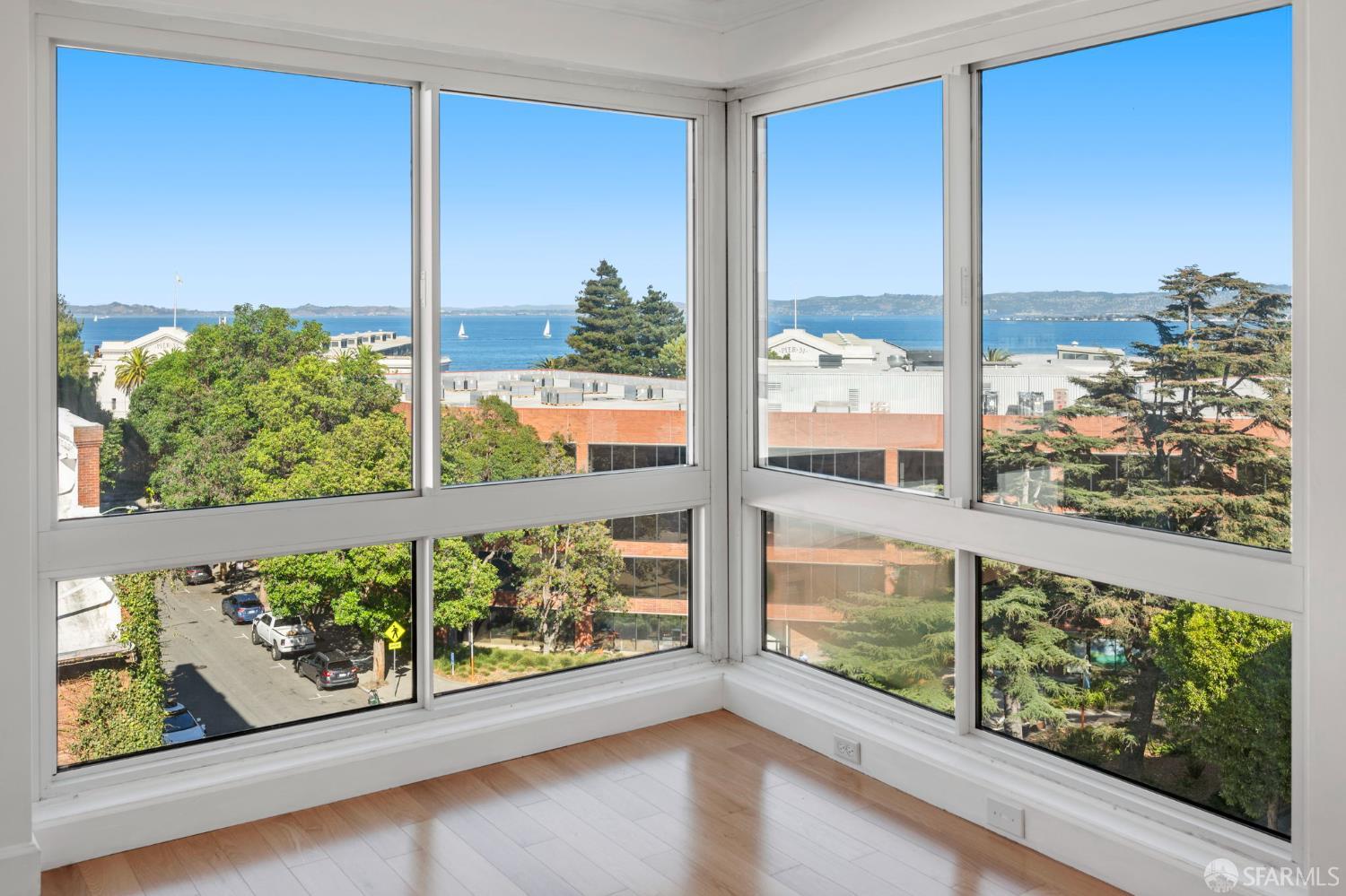 111 Chestnut Street, Unit 611 San Francisco, CA 94111 - Photo 4 of 10