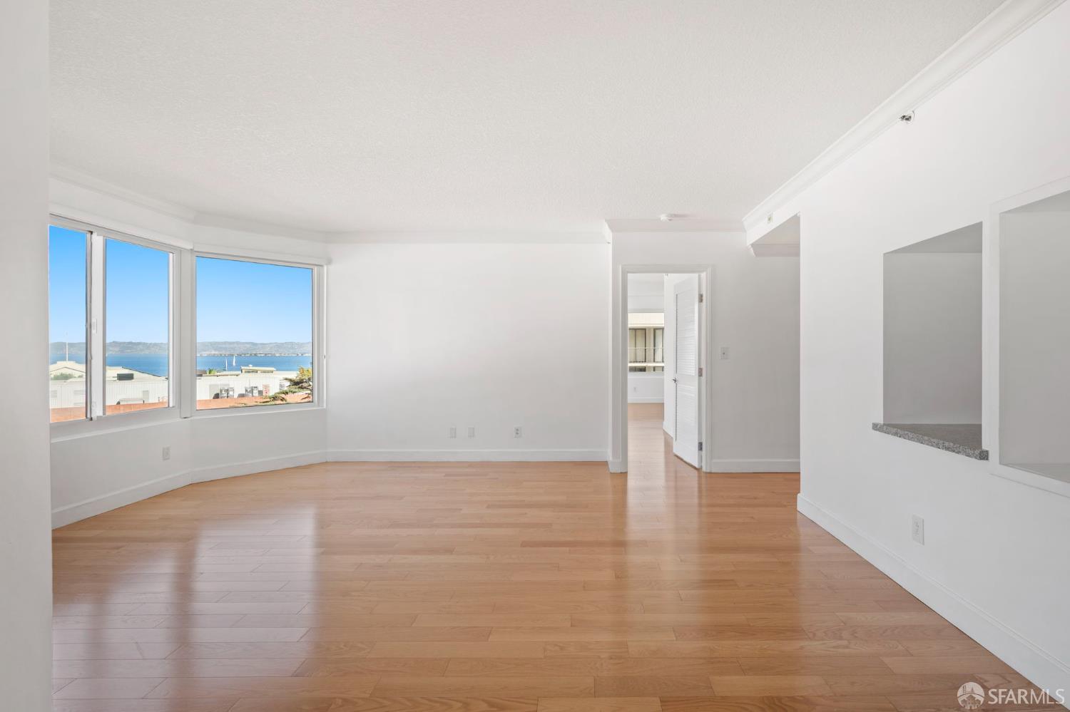 111 Chestnut Street, Unit 611 San Francisco, CA 94111 - Photo 8 of 10