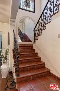 $3,750,000 | 101 South Fuller Avenue, Los Angeles, CA 90036
