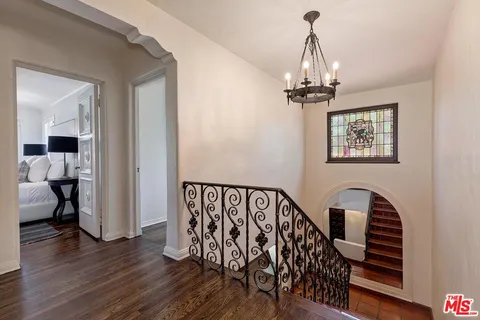$3,750,000 | 101 South Fuller Avenue, Los Angeles, CA 90036