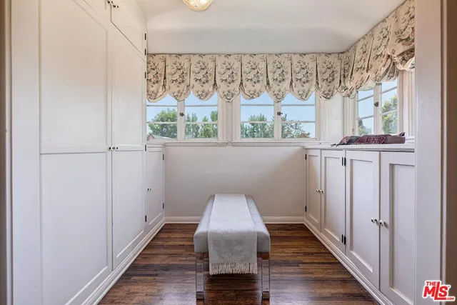 $3,950,000 | 101 South Fuller Avenue, Los Angeles, CA 90036