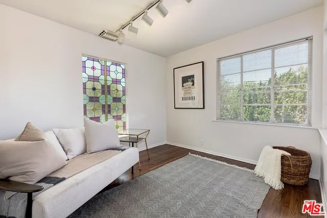$3,950,000 | 101 South Fuller Avenue, Los Angeles, CA 90036