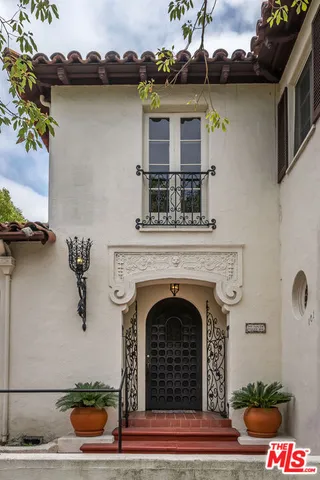 $3,950,000 | 101 South Fuller Avenue, Los Angeles, CA 90036