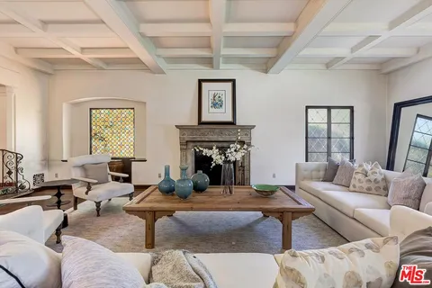 $3,750,000 | 101 South Fuller Avenue, Los Angeles, CA 90036