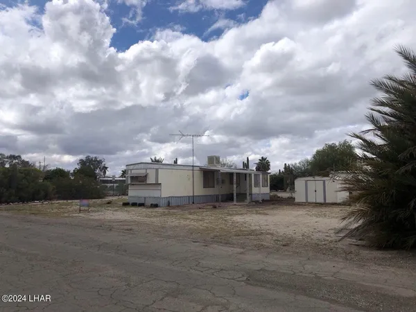$69,900 | 39880 Washington Drive, Salome, AZ 85348