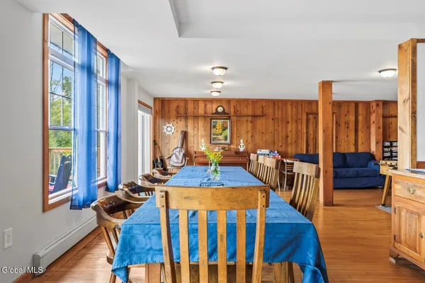 $1,290,000 | 965 Deerland Road, Long Lake, NY 12847