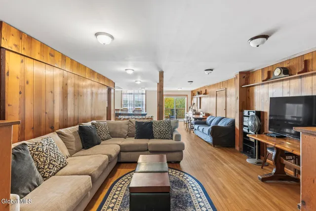 $1,440,000 | 965 Deerland Road, Long Lake, NY 12847