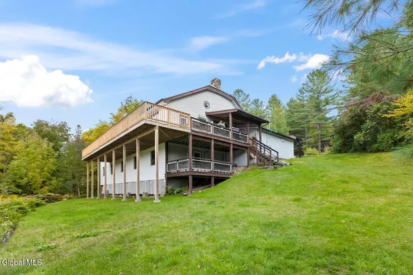 $1,290,000 | 965 Deerland Road, Long Lake, NY 12847