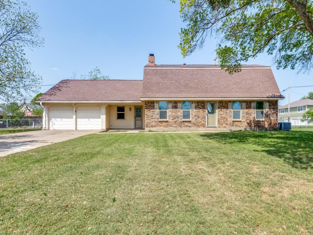 1500 South Stratton Street Decatur, TX 76234 - Photo 1 of 1 Gallery Image 1