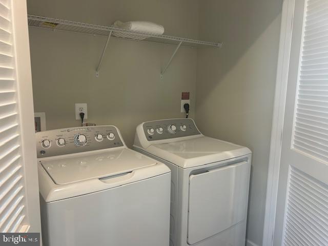 2562 Laurel Pk Drive Culpeper, VA 22701 - Photo 20 of 23 a utility room with dryer and washer