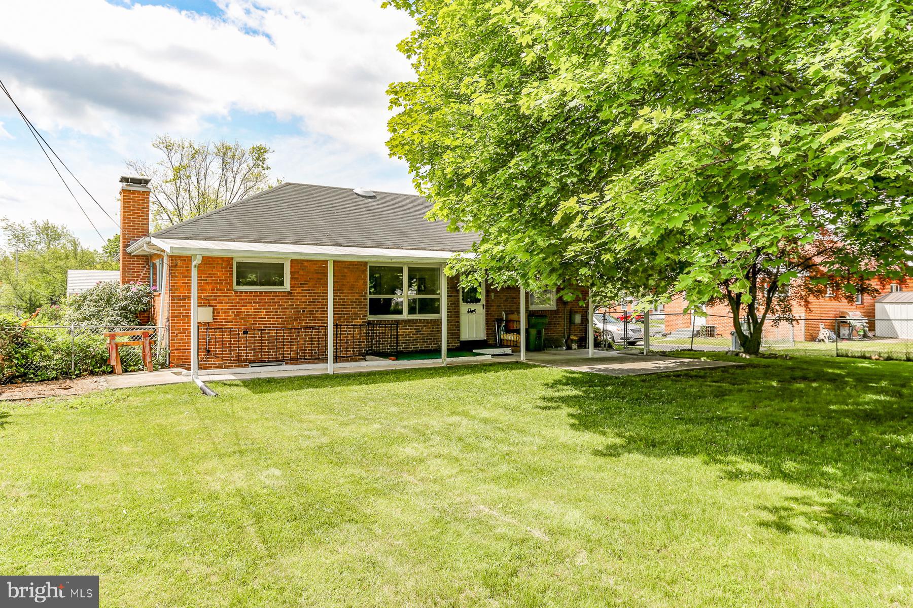 3216 Brookfield Road Harrisburg, PA 17109 - Photo 6 of 27 Gallery Image 6