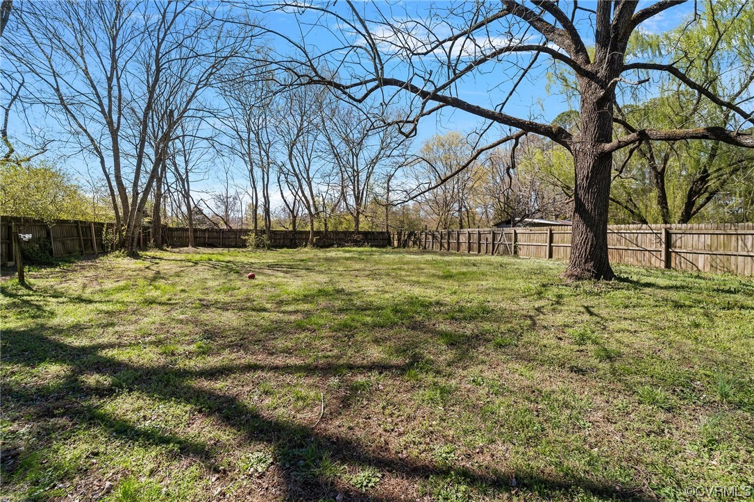 8324 Hopkins Road North Chesterfield, VA 23237 - Photo 26 of 28 Gallery Image 26