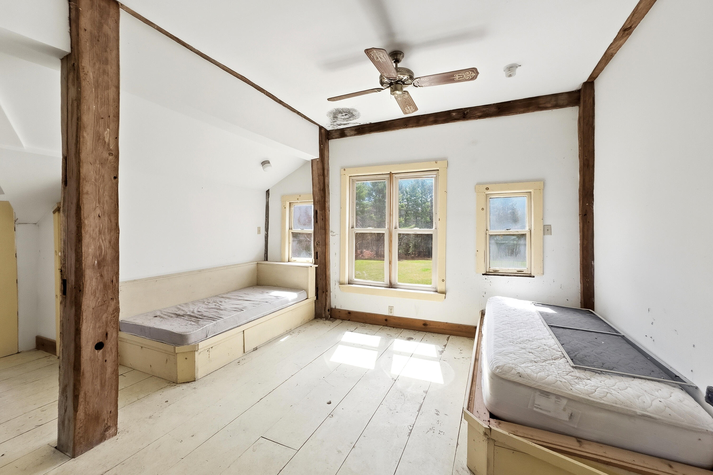 175 Quarry Road Waldoboro, ME 04572 - Photo 72 of 103 Studio quarters