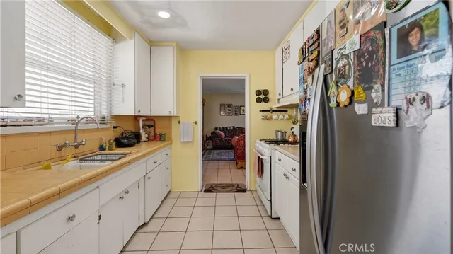 $955,000 | 2803 Frankel Street, Lakewood, CA 90712