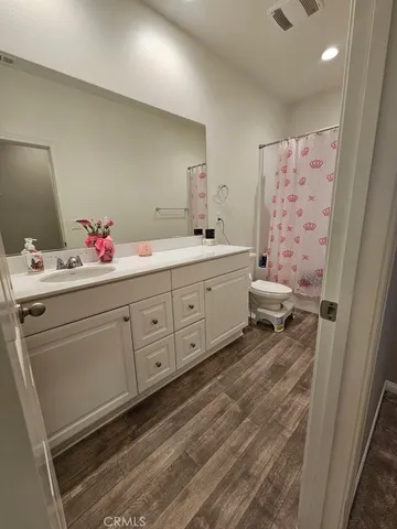 a view of a back yard of the house