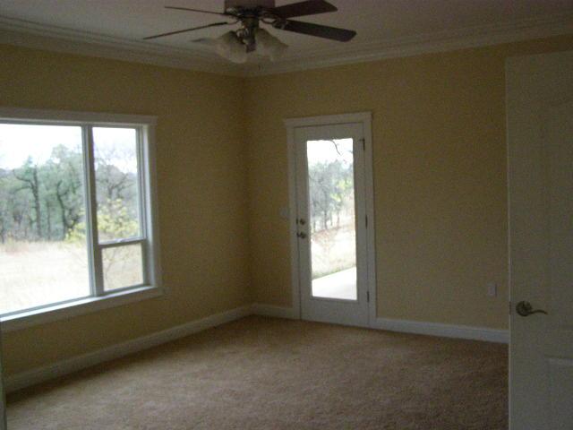 21560 Robledo Road Palo Cedro, CA 96073 - Photo 6 of 19 INTERIOR