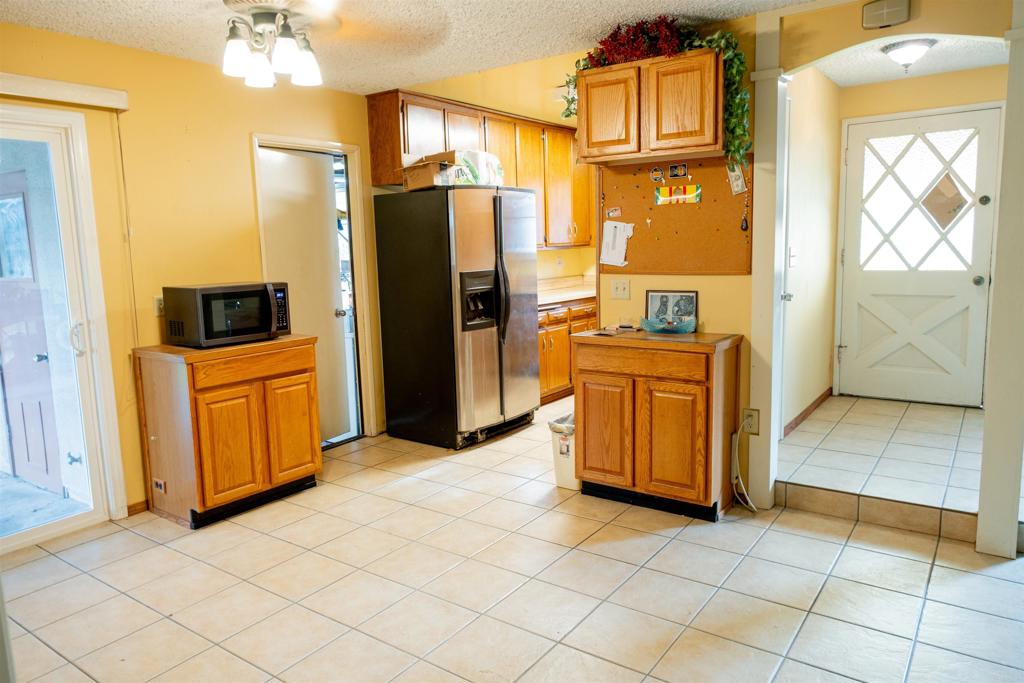 8048 Smokewood Drive Santee, CA 92071 - Photo 2 of 25