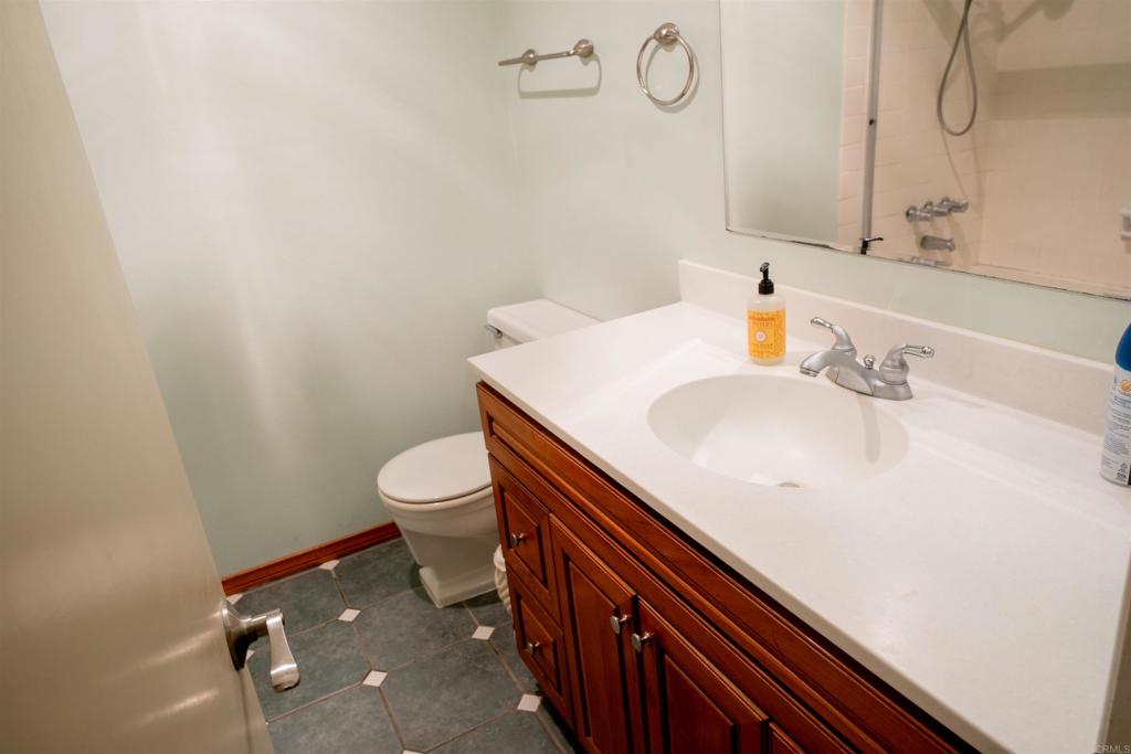 8048 Smokewood Drive Santee, CA 92071 - Photo 8 of 25