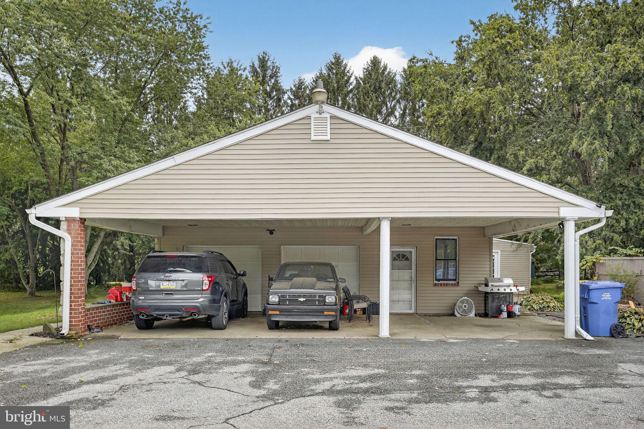 202 Conchester Road Glen Mills, PA 19342 - Photo 25 of 29 Garage