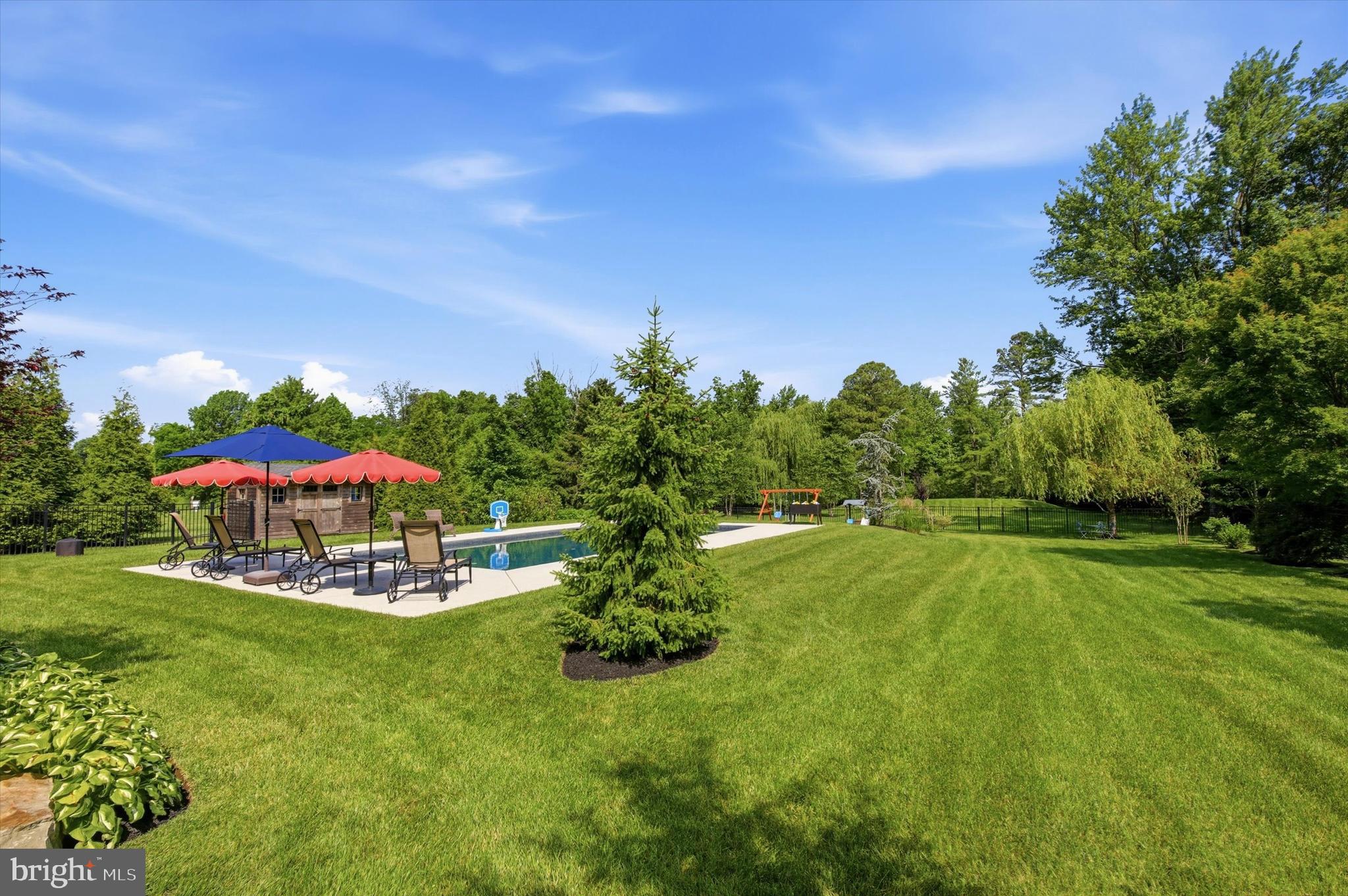 1317 Dell Road Norristown, PA 19403 - Photo 46 of 61 Pool views