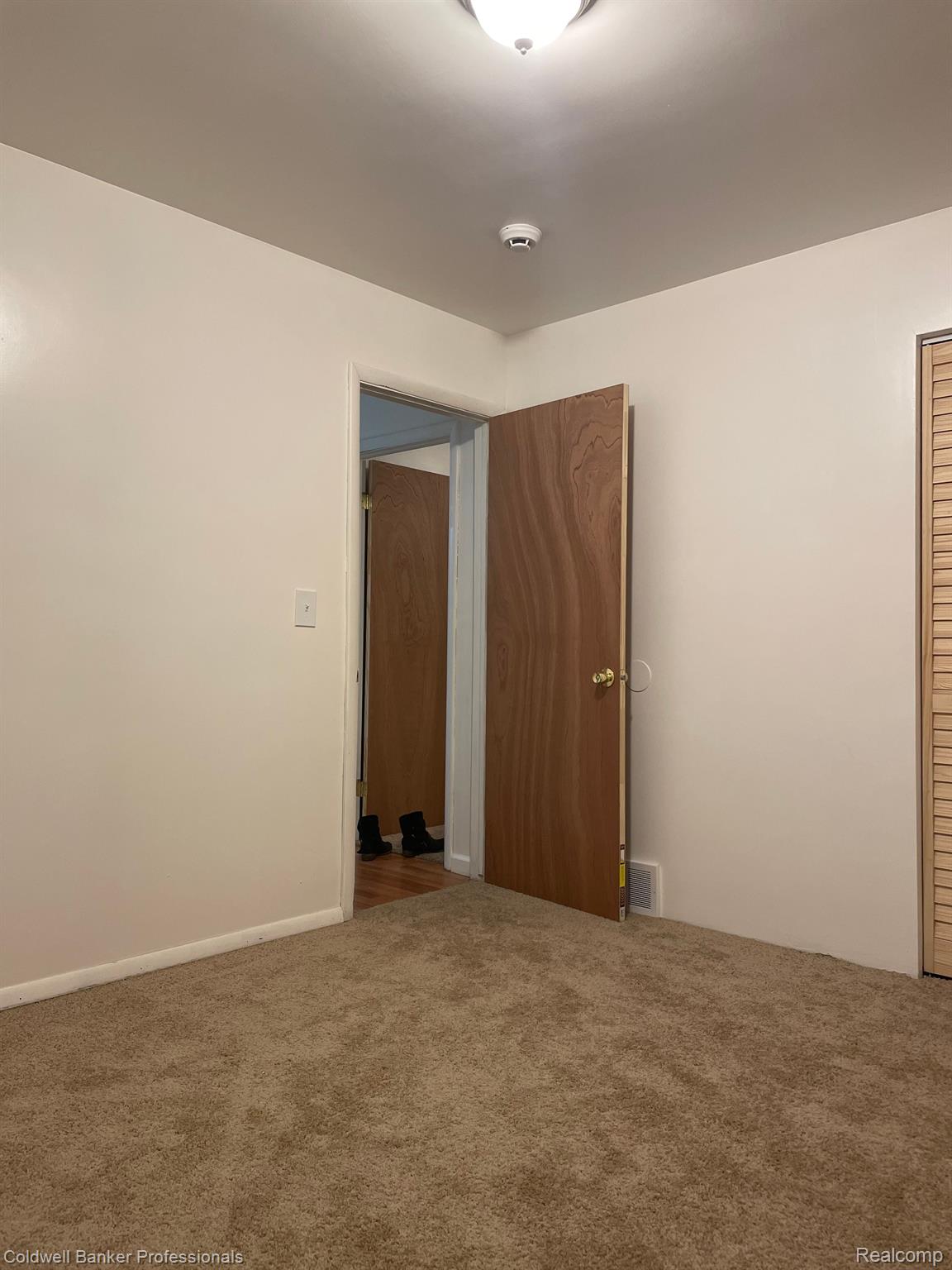 12445 Germany Road Fenton, MI 48430 - Photo 12 of 25 Gallery Image 12