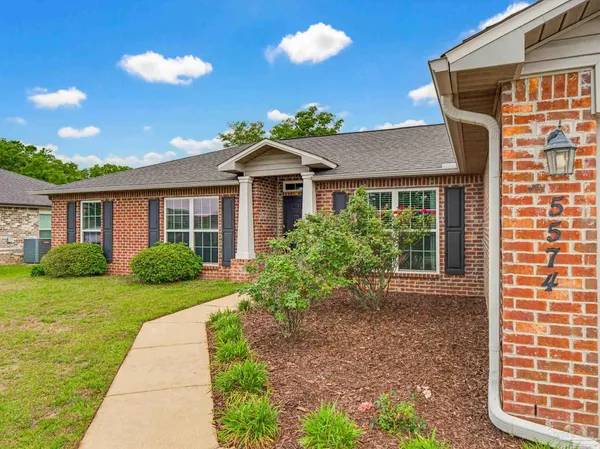 $324,900 | 5574 Mill Race Circle, Pace, FL 32571