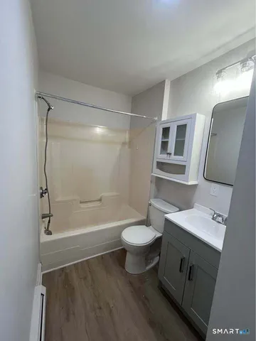 $1,750 | 30 Anthony Street, Unit B, Griswold, CT 06351