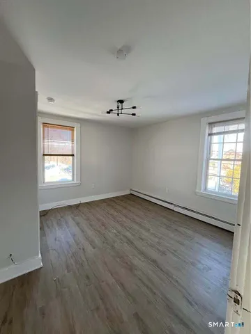 $1,750 | 30 Anthony Street, Unit B, Griswold, CT 06351