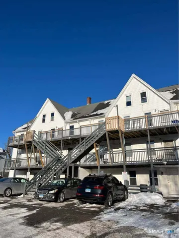 $1,750 | 30 Anthony Street, Unit B, Griswold, CT 06351