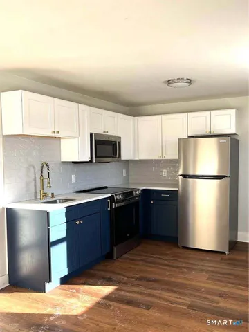 $1,750 | 30 Anthony Street, Unit B, Griswold, CT 06351