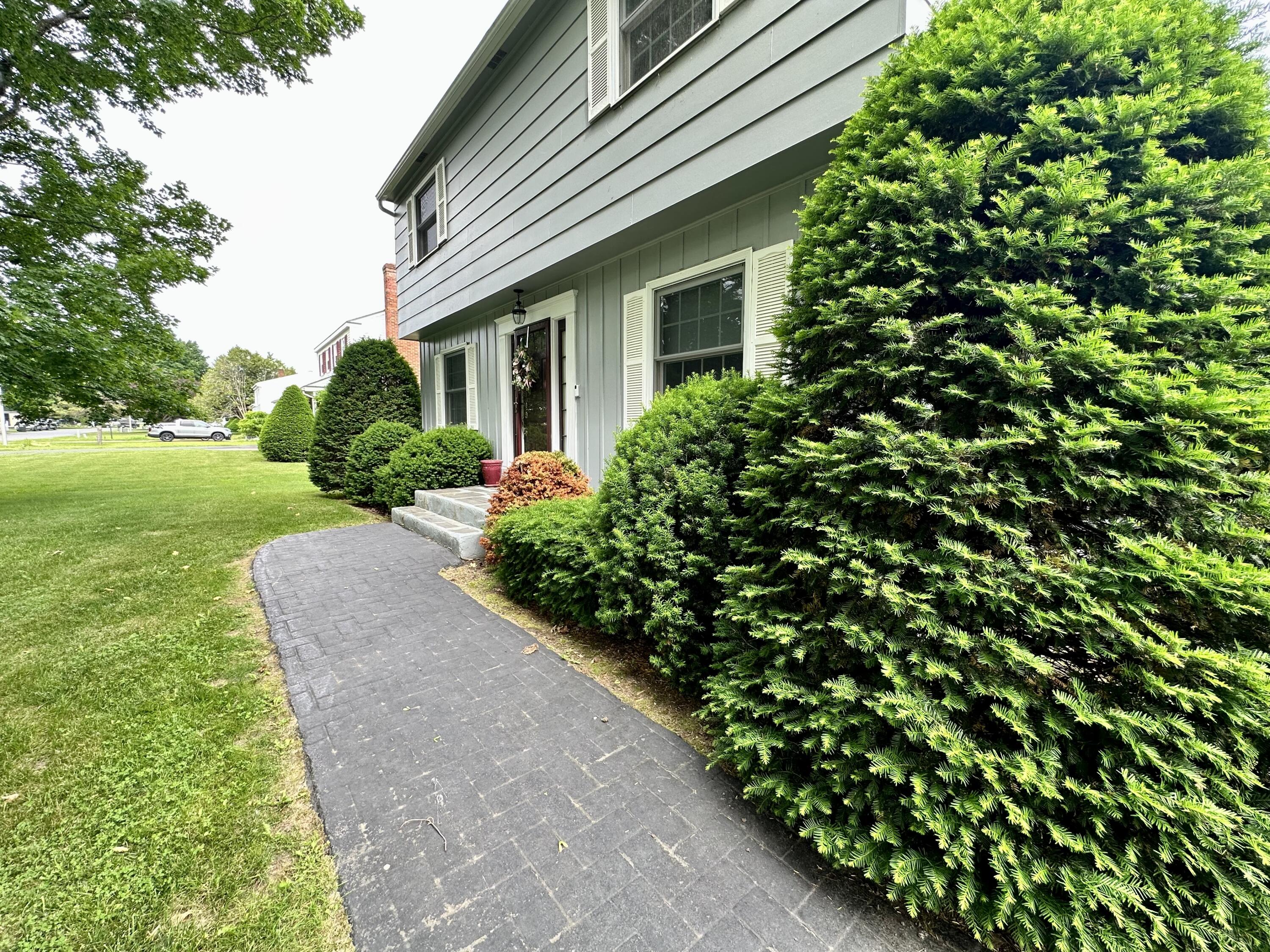 4 Stewart Street Rouses Point, NY 12979 - Photo 5 of 50 Gallery Image 5
