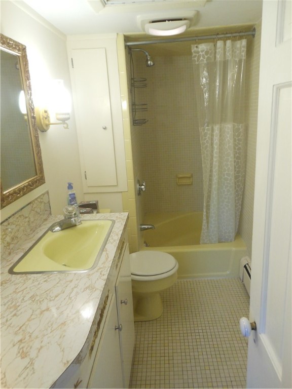 911 Tunk Hill Road Scituate, RI 02825 - Photo 22 of 38 FULL BATH OFF BED #2