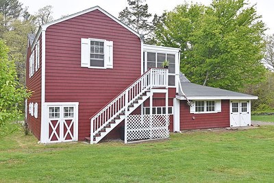 911 Tunk Hill Road Scituate, RI 02825 - Photo 30 of 38 APARTMENT/GARAGES/STUDIO