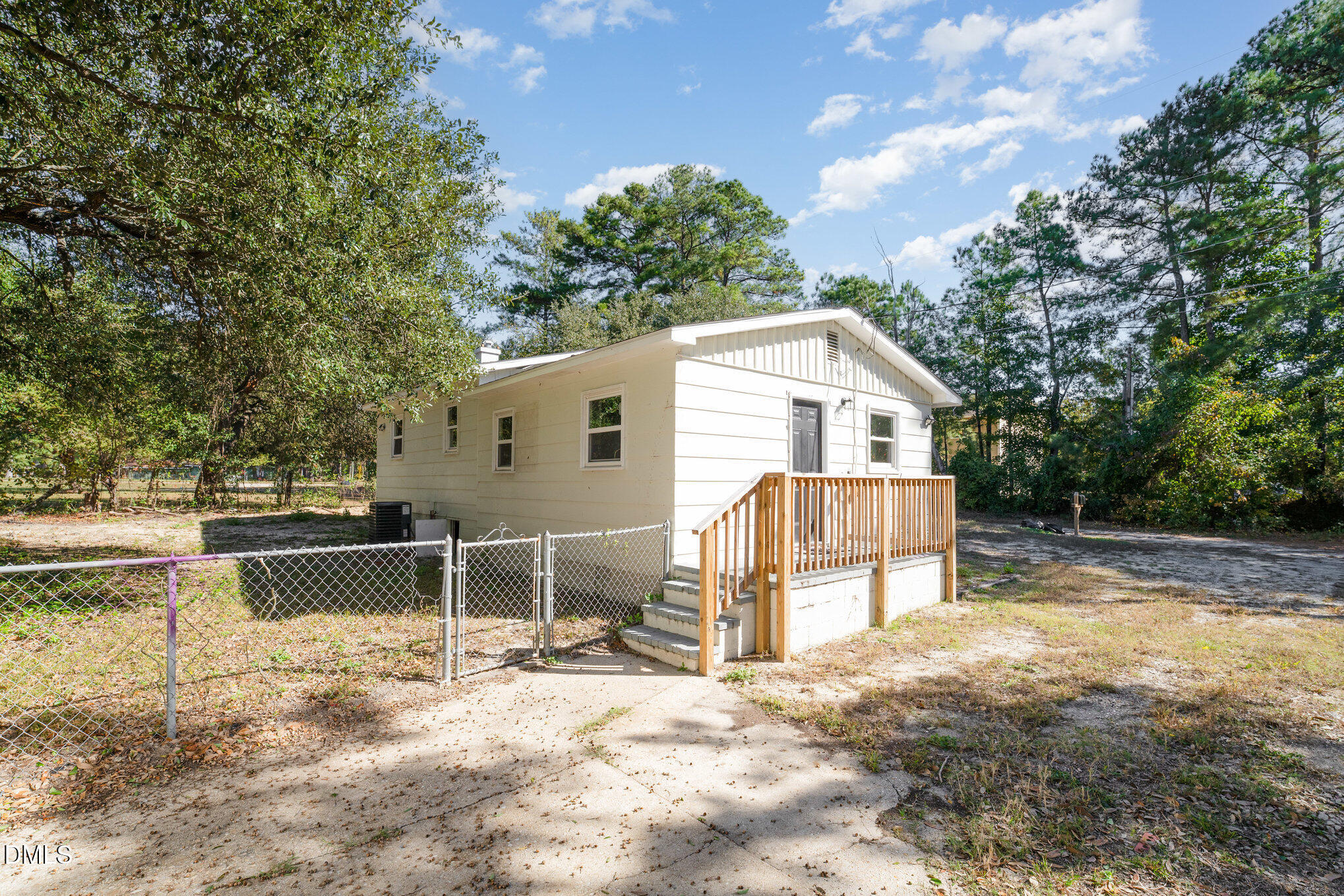 2714 George Owen Road Fayetteville, NC 28306 - Photo 37 of 42 008_file_743