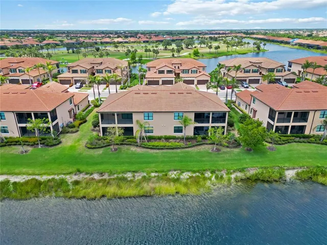 $7,500 | 10805 Tarflower Drive, Unit 101, Venice, FL 34293