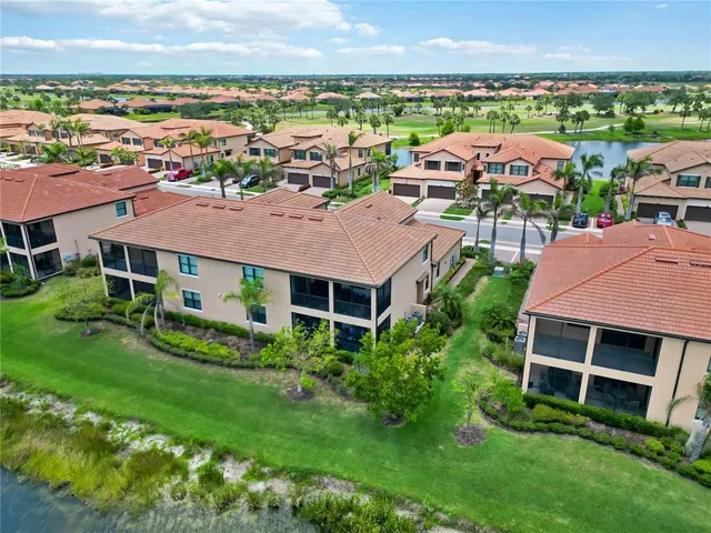 $7,500 | 10805 Tarflower Drive, Unit 101, Venice, FL 34293