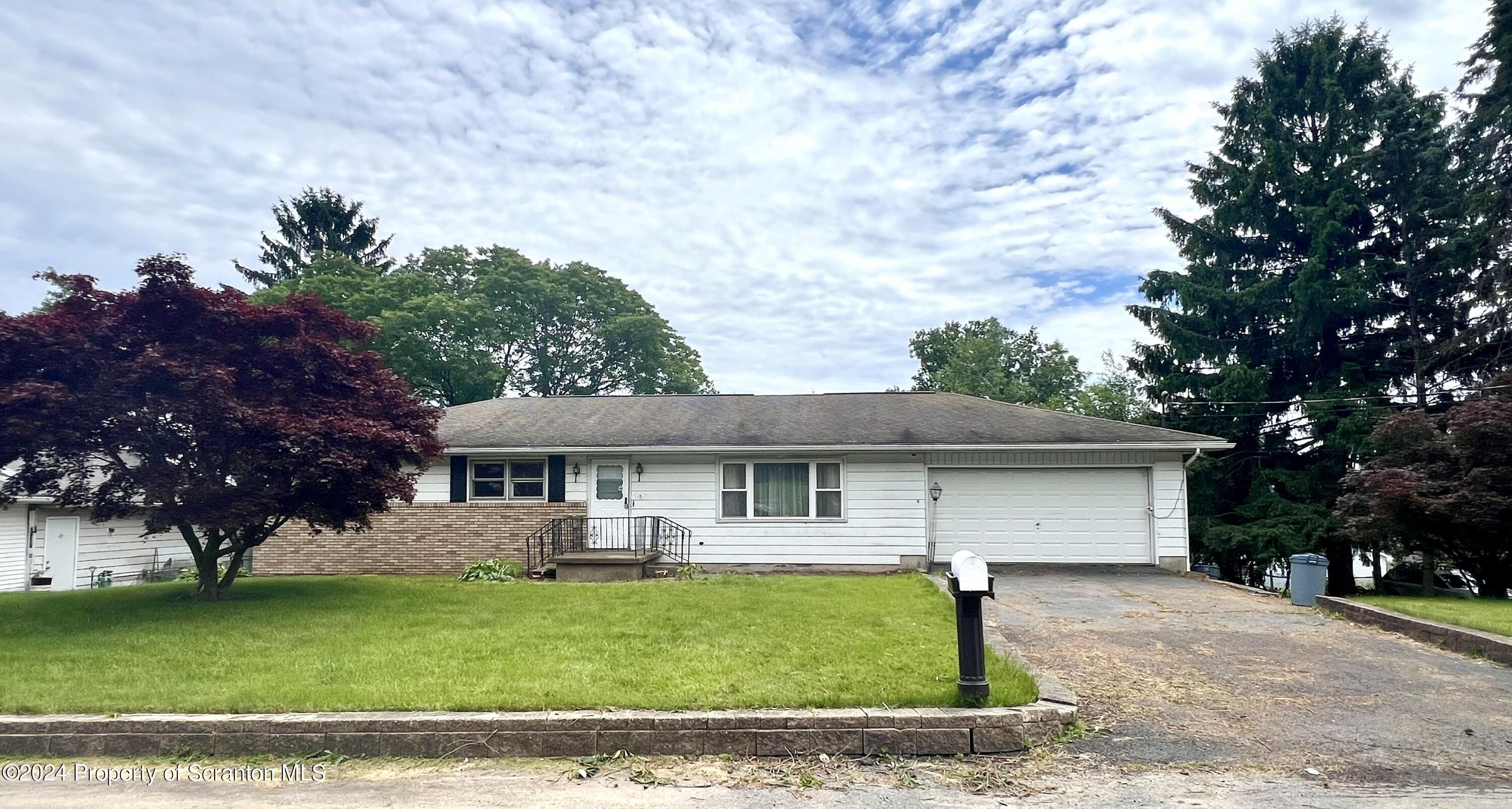 108 1st Street Scranton, PA 18508 - Photo 2 of 33 Gallery Image 2