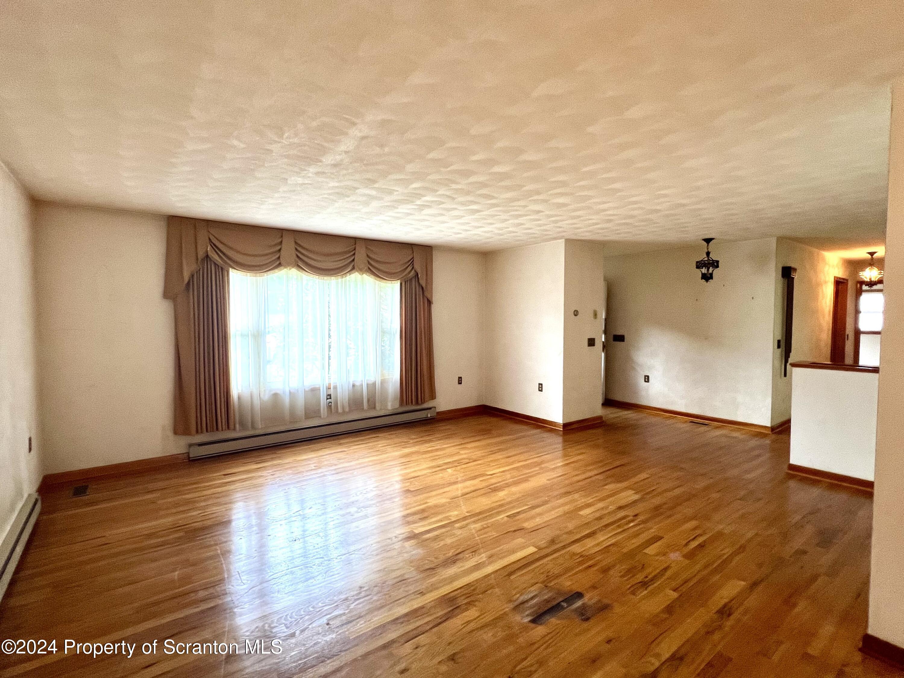 108 1st Street Scranton, PA 18508 - Photo 8 of 33 Gallery Image 8