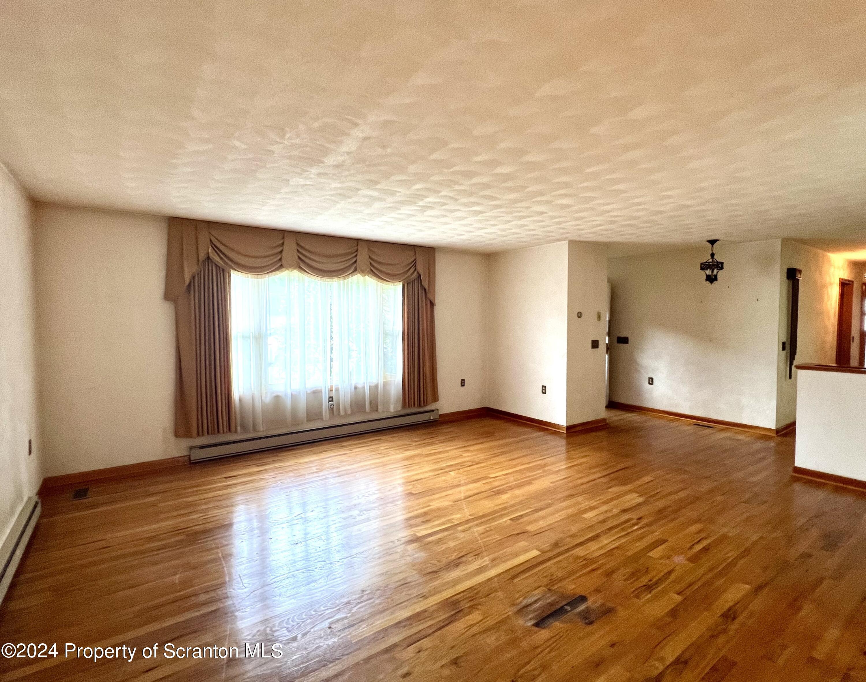 108 1st Street Scranton, PA 18508 - Photo 10 of 33 Gallery Image 10
