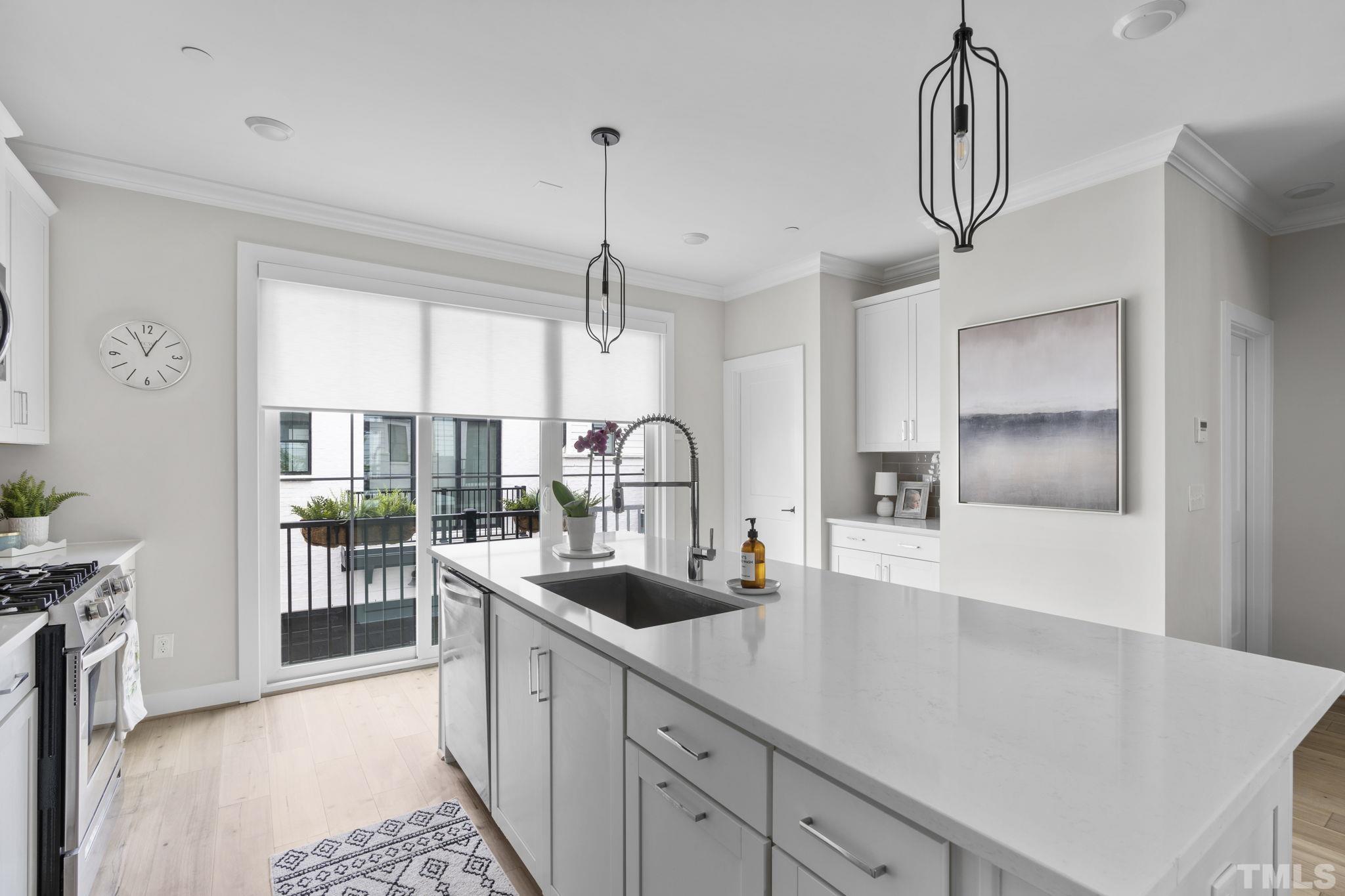 1610 Draper View Loop, Unit 104 Raleigh, NC 27608 - Photo 14 of 41