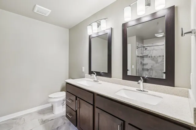 $729,900 | 204 Westmorland Drive, Mount Horeb, WI 53572