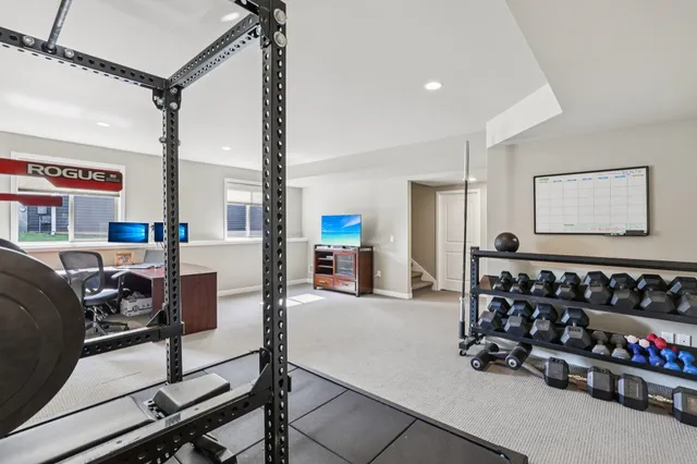 $729,900 | 204 Westmorland Drive, Mount Horeb, WI 53572