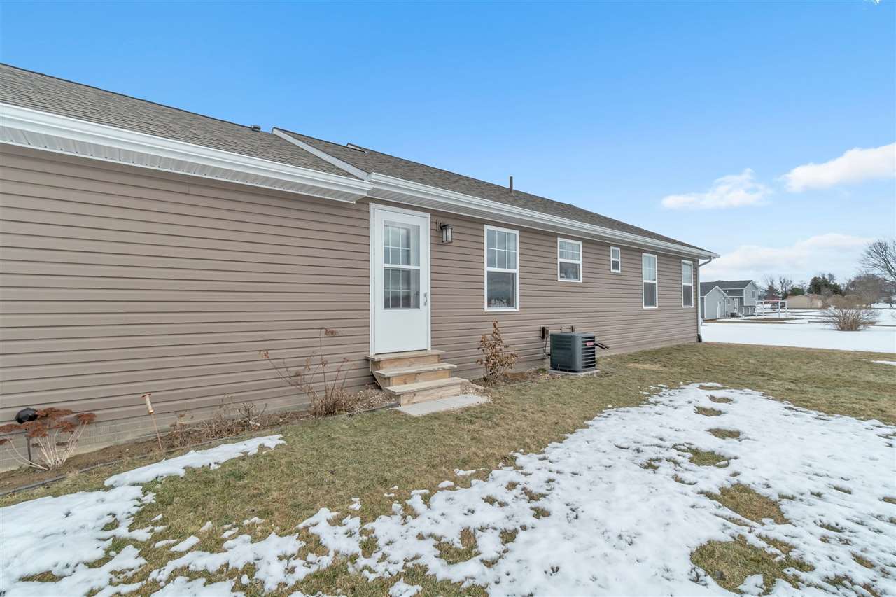 10700 Henderson Road Corunna, MI 48817 - Photo 29 of 32