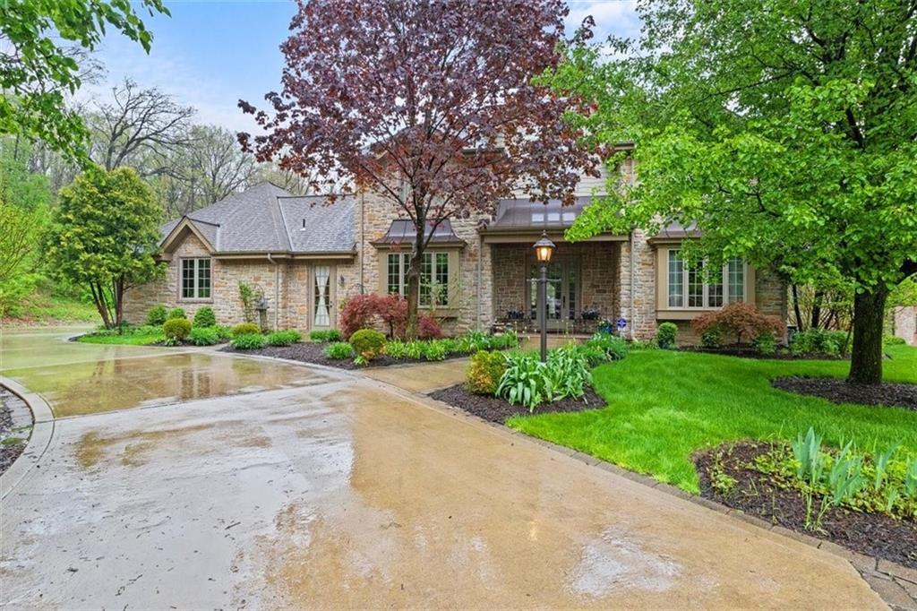 522 Farndale Road Pittsburgh, PA 15215 - Photo 1 of 25 Gallery Image 1