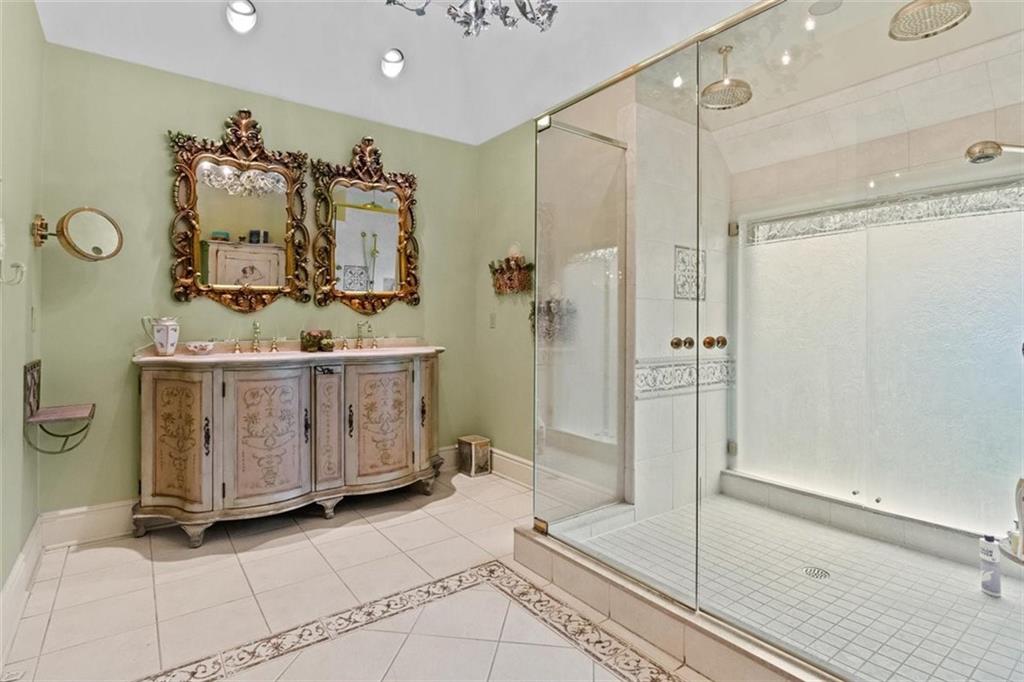 522 Farndale Road Pittsburgh, PA 15215 - Photo 13 of 25 Gallery Image 13
