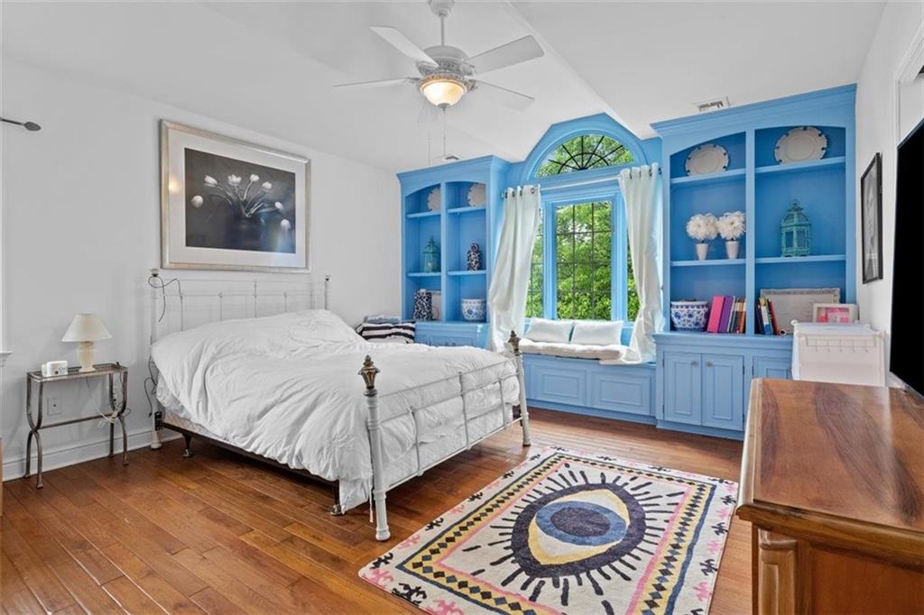 522 Farndale Road Pittsburgh, PA 15215 - Photo 17 of 25 Gallery Image 17