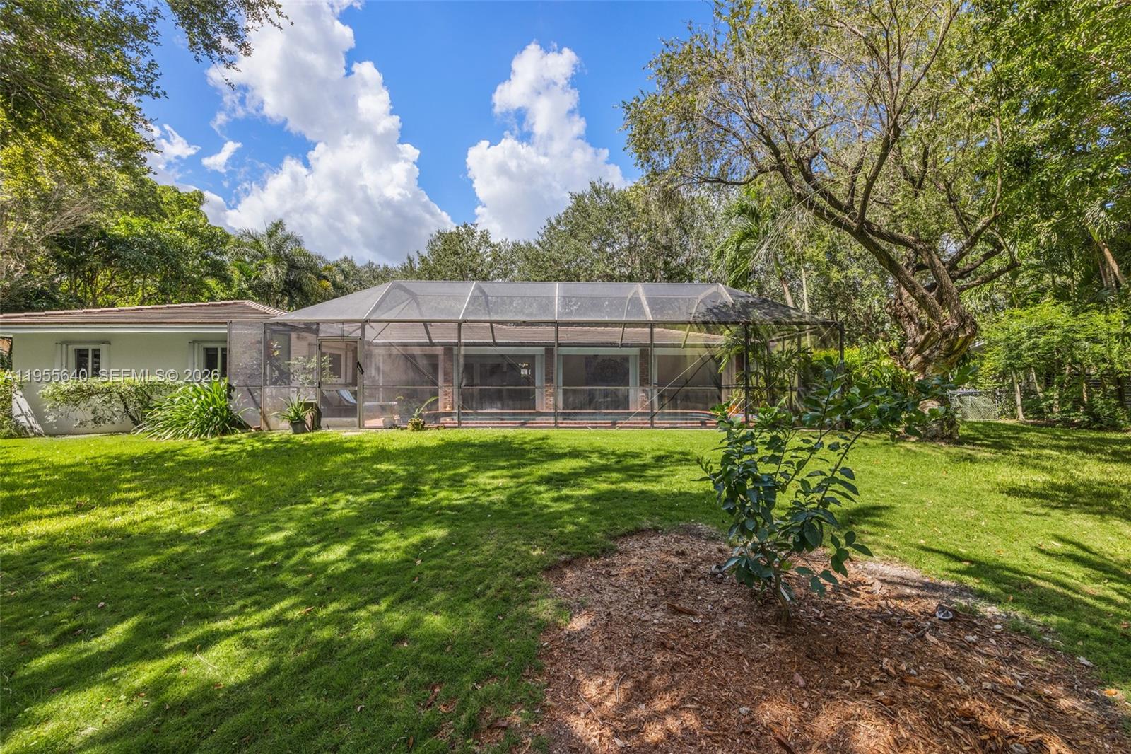 13205 Southwest 71st Avenue Pinecrest, FL 33156 - Photo 20 of 22